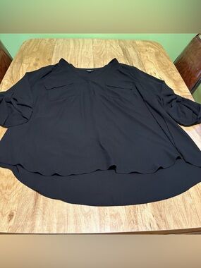 Torrid Harper Black Chest Pockets Blouse Top Womens Plus Size 4 Roll Tab